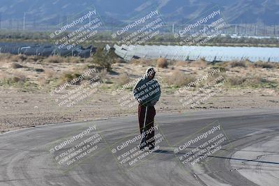 media/Jan-15-2026-Racers Edge (Thu) [[dfebeb70ab]]/1-Around the Pits-Track Walk/